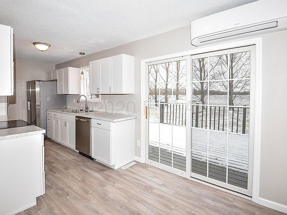 5th image of 510 Lund Ave S