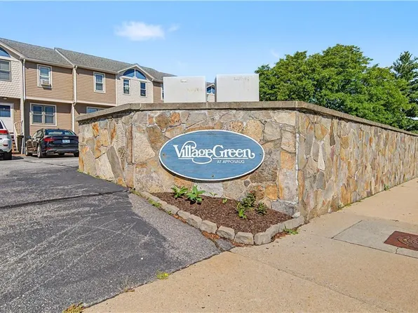 3399 Post Rd APT 14, Warwick, RI 02886
