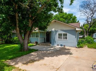 151 W 4th St, Auburn, KS 66402