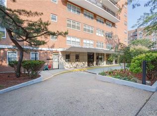 7235 112th St, Flushing, NY 11375