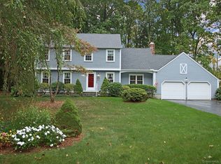 35 White Cedar Dr, Madison, CT 06443