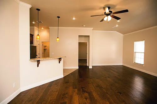 Oakcrest Townhomes Photo 1