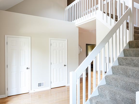 3rd image of 15223 Abington Ridge Pl