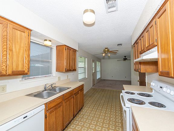 2nd image of 6412 Rebecca Ln