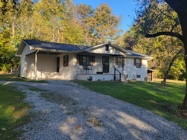 508 Richards Cemetery Rd, Jamestown, TN 38556