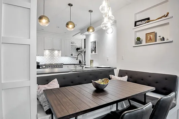 Sold by Bold New York | media 6