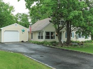 19 West Way, Mount Kisco, NY 10549