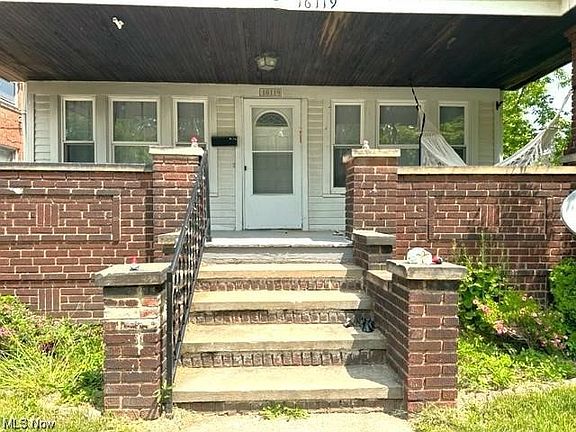 2nd image of 16119 Parkgrove Ave