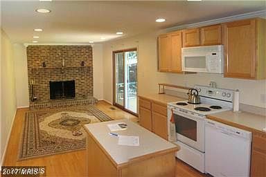 4th image of 13010 Farthingale Dr
