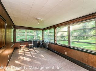 913 Storrs Rd, Mansfield, CT 06268
