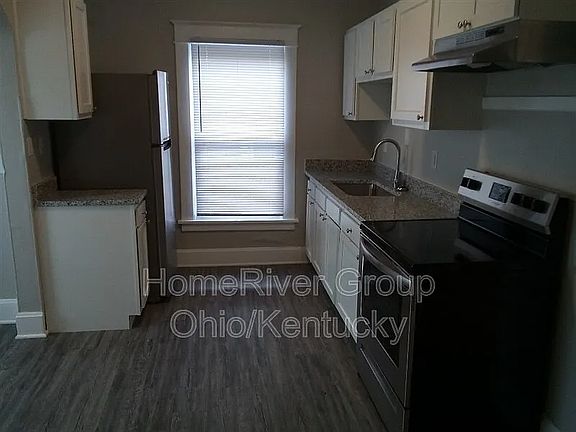 2nd image of 803 Malvern St