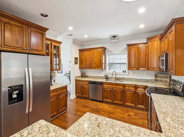 188 Whitman Aly, Clarksville, TN 37043