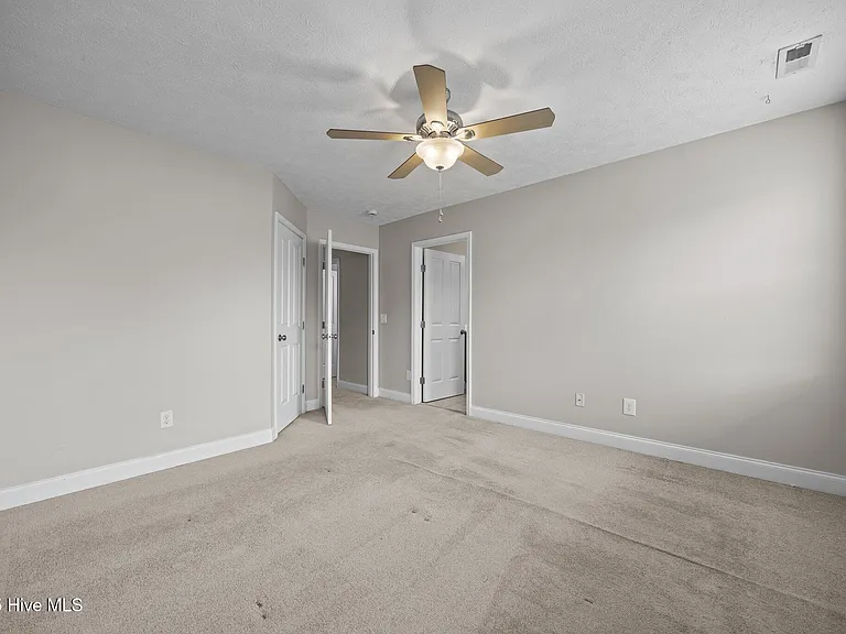 123 Lightwater Dr — Photo 30