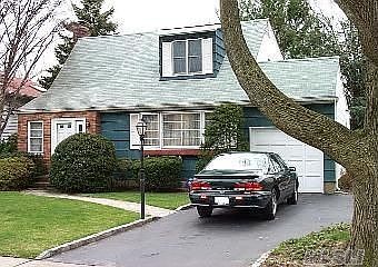 1st image of 170 Chestnut St