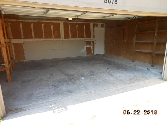 3rd image of 8018 Chesham Dr