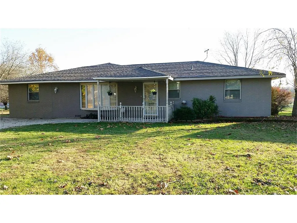 263 E 500 N photo 1