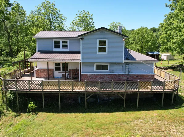 131 Greenbrier St, Camden On Gauley, WV 26208