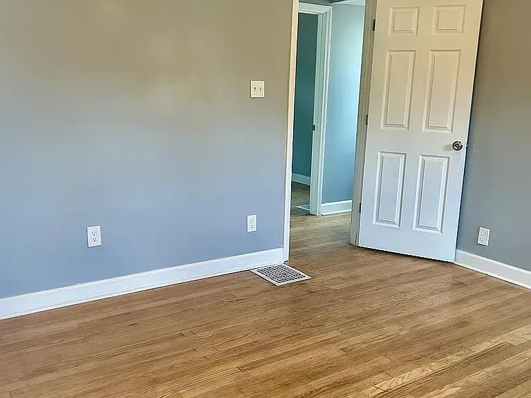 1613 Wyoming Ave — Photo 5