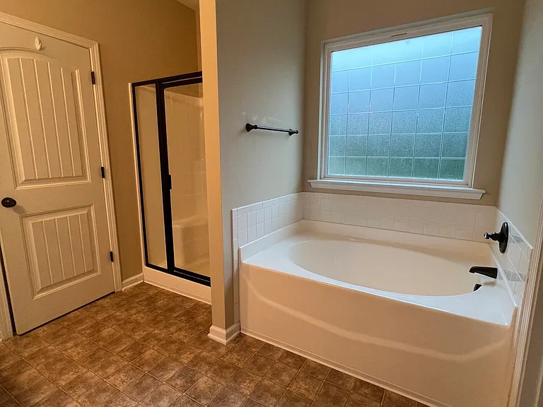5013 Sunderlund Ct — Photo 12
