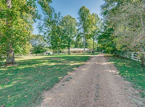 2nd image of 3309 Boyd Mill Park