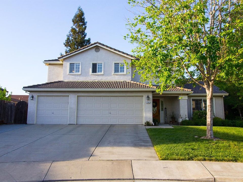 1st image of 2566 Deerwood Ct