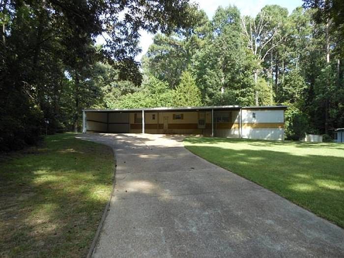 1st image of 135 Adkins Dr