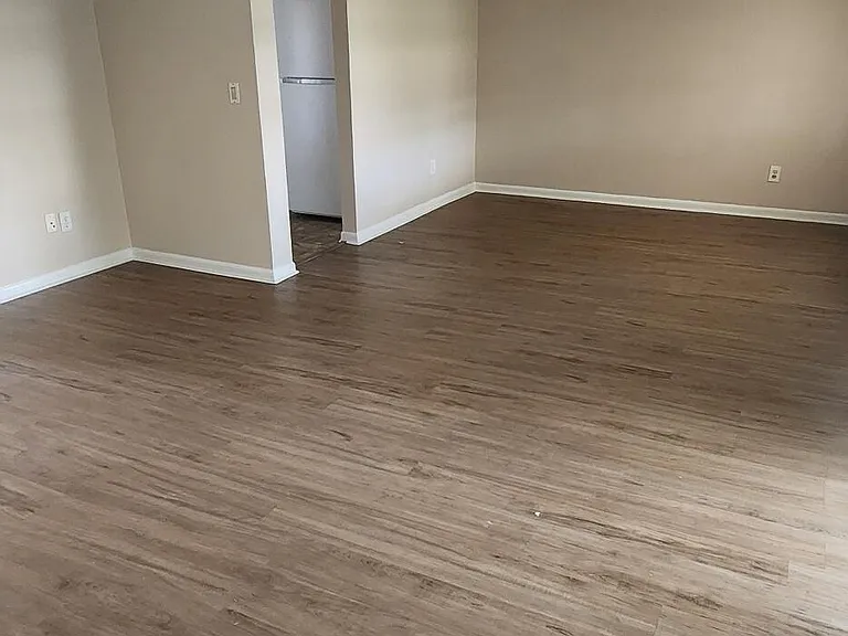 1003 Coronado Dr — Photo 12