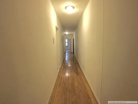 Rented by Sovereign Associates | media 11