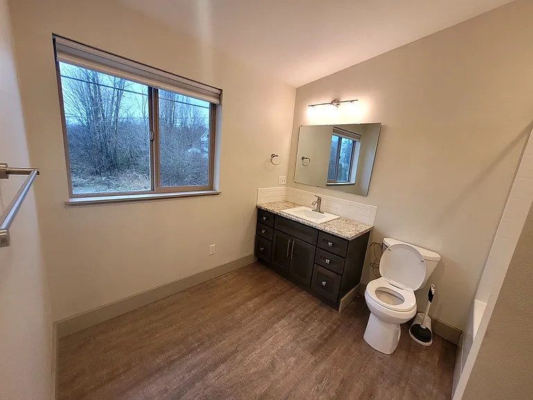 17425 Mallard Cove Ln — Photo 12