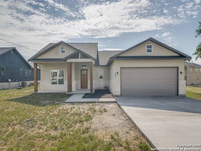 107 PETER KLEID PETER KLEID, Blanco, TX, 78606