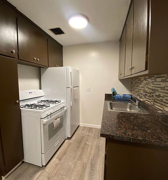 1st image of 2315 Parker St APT 7