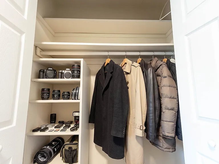 Rosemont 325 Entryway Closet Rosemont 325 Entryway Closet