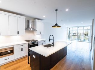 520 Palisade Ave APT 304, Jersey City, NJ 07307