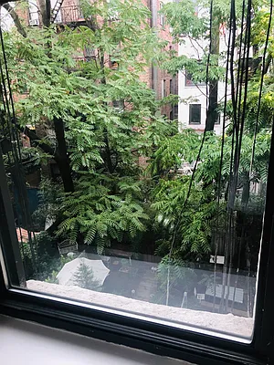 Rented by Warren T Real Estate Corp. | media 19