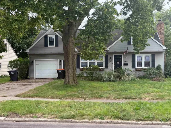 108 Lynn St, Washington, IL 61571