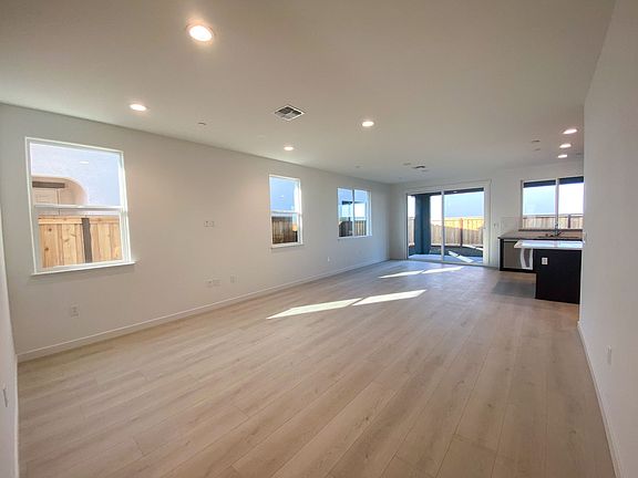 Homesite 436 - Living and Dining