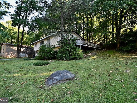 3rd image of 14407 Nadine Dr
