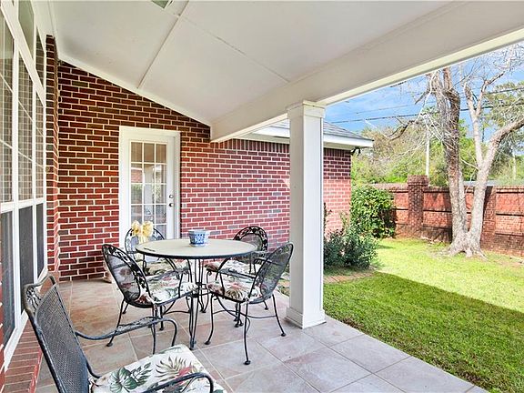 5th image of 6109 Lennox Pl