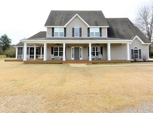 4432 Elmore Rd, Wetumpka, AL 36092