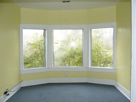 3rd image of 1503 Sterne Ave