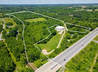 70 R A Benton Ln, Springfield, TN 37172