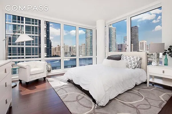 Sold by Compass | media 16