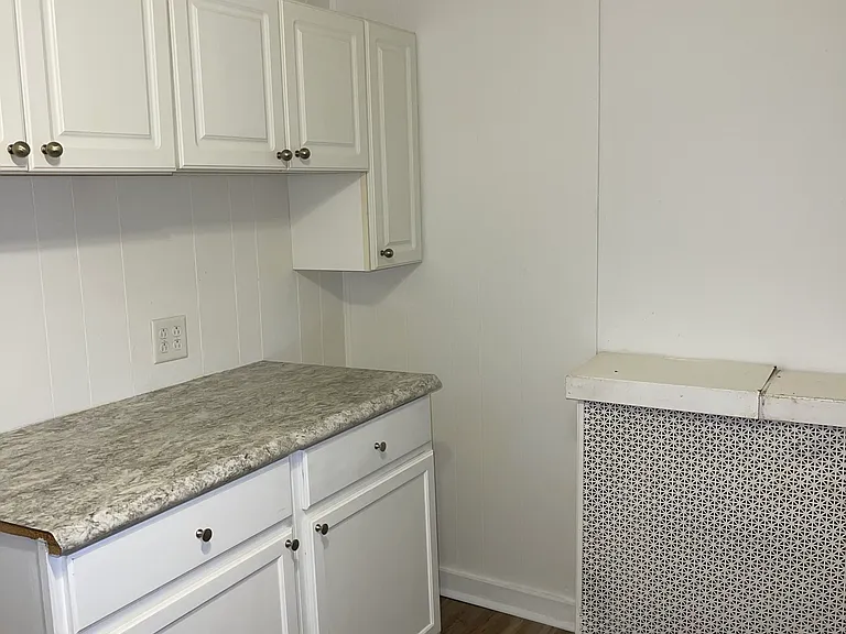 523 Cubbage St #3 — Photo 9