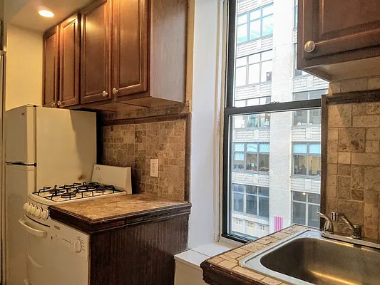 Rented by Keller Williams NYC | media 58