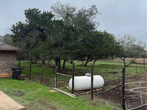 5th image of 2911 River Oaks Dr