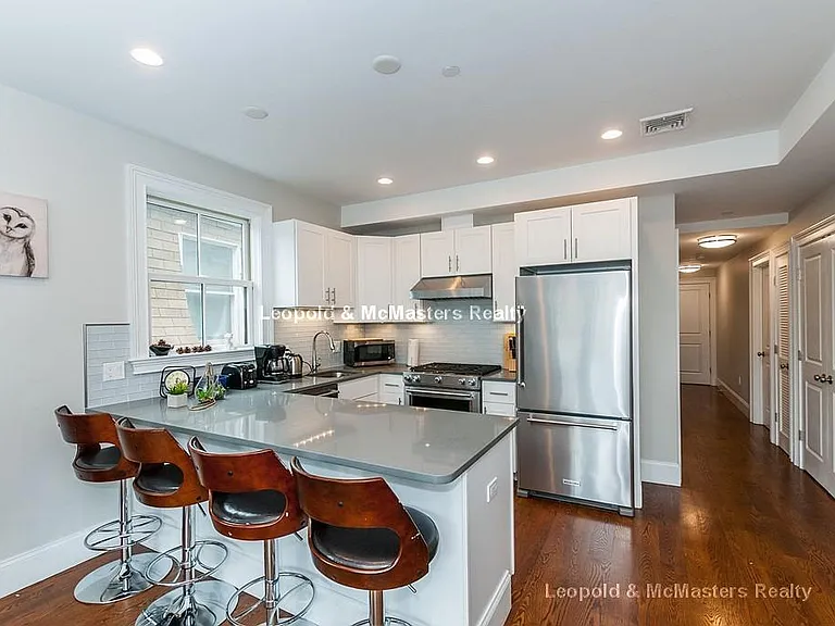 343 Western Ave #3 — Photo 1