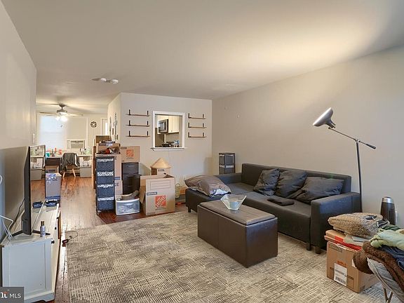5th image of 1218 Rolleston St