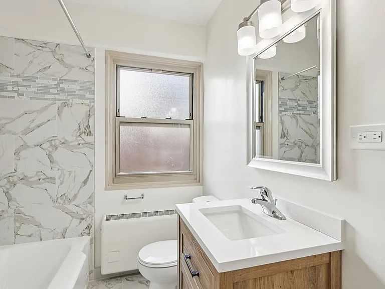 5630 N. Sheridan Rd. — Photo 10