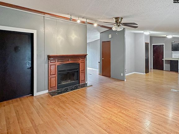 2nd image of 132 Heather Ridge Dr