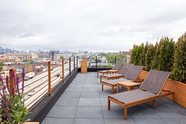 Rented by Nooklyn NYC LLC | media 20